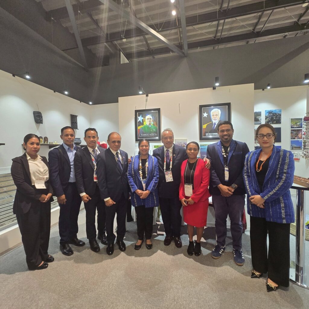 Counsellor Célio da Silva Attends the Closing Ceremony of Osaka Expo 2025