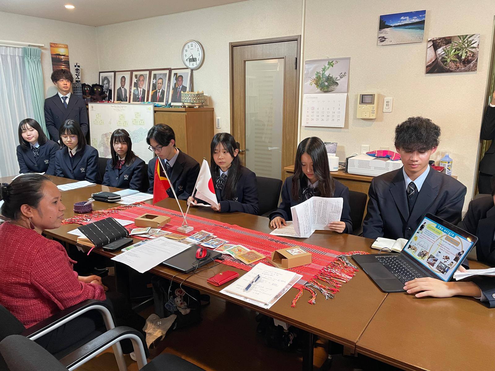 Ms. Faviola Henriques receiving SDGs Study Group students from Reitaku School at the Embassy of Timor-Leste in Tokyo