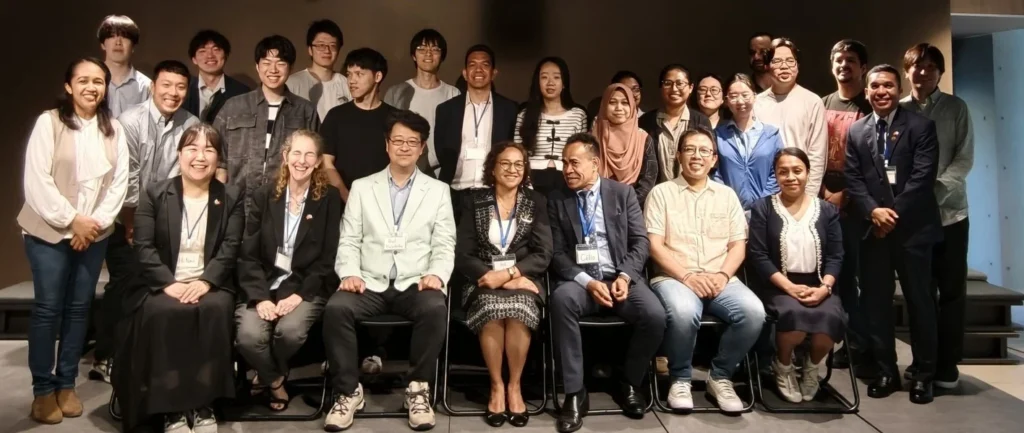Group photo of the Timor-Leste delegation and participants at Hiroshima University.