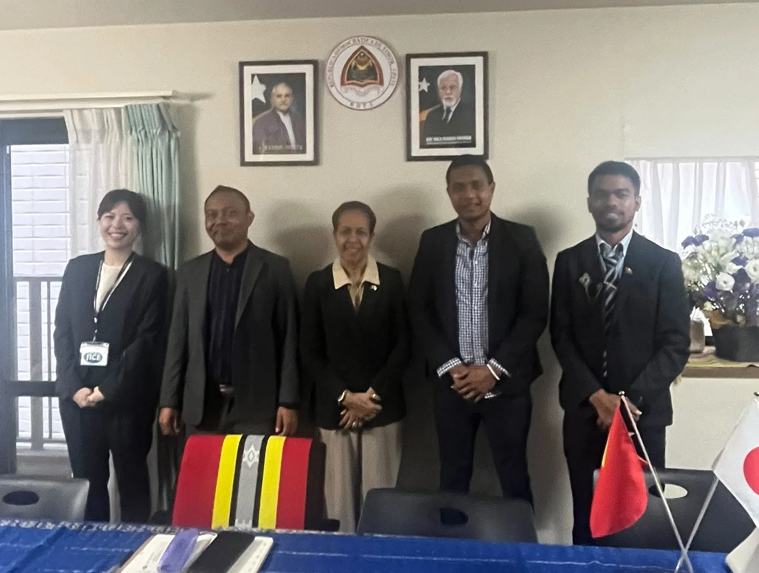 Timor-Leste students' courtesy call at the Embassy in Tokyo - photo 2
