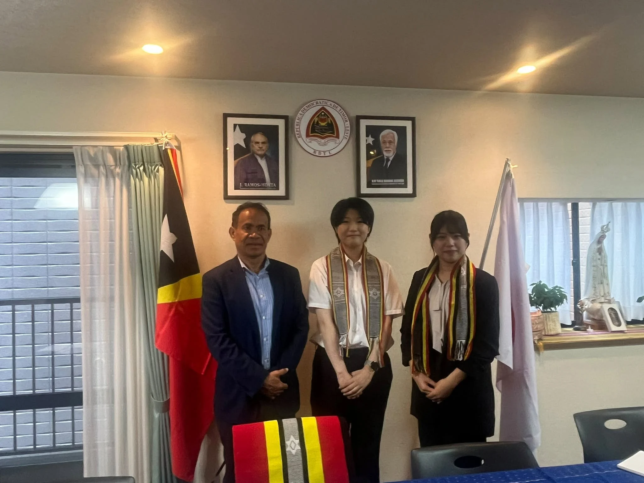 Japanese JENESYS Programme students sharing their experiences from Timor-Leste with the Embassy