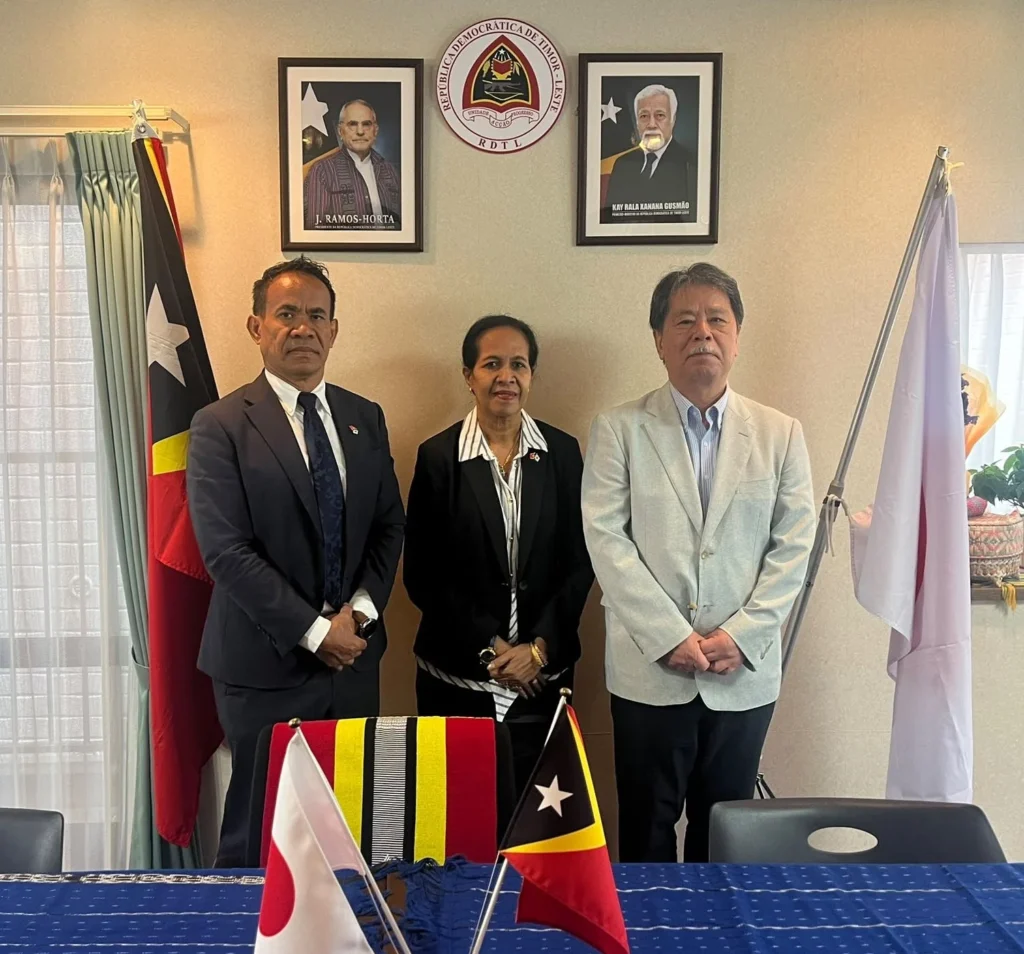Ambassador Viegas Receives Professor Yamada