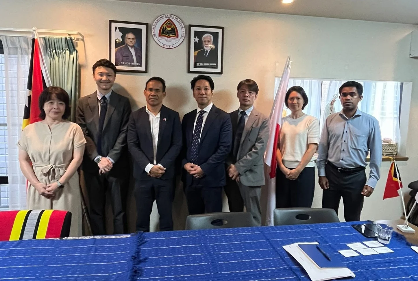 Counsellor Célio and Third Secretary Egídio receiving the executive delegation of Tsuneishi KAMTECS Corporation