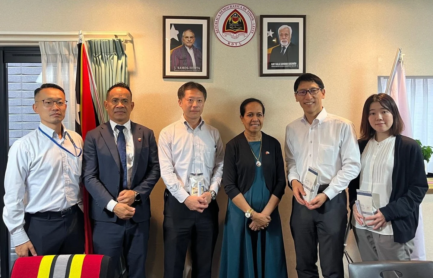 Ambassador Viegas with representatives of the Tokyo Metropolitan Police Department